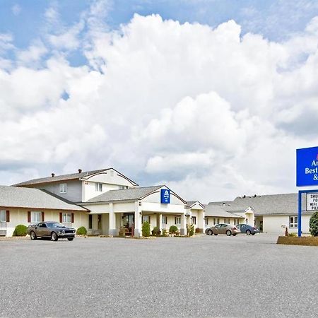 Americas Best Value Inn & Suites Thief River Falls Buitenkant foto