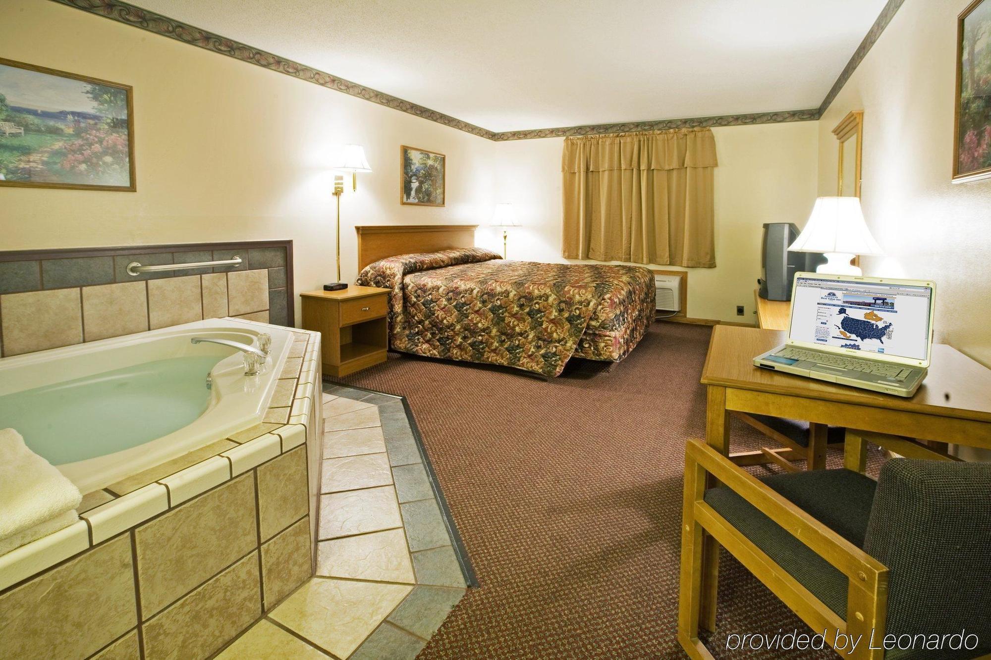 Americas Best Value Inn & Suites Thief River Falls Kamer foto